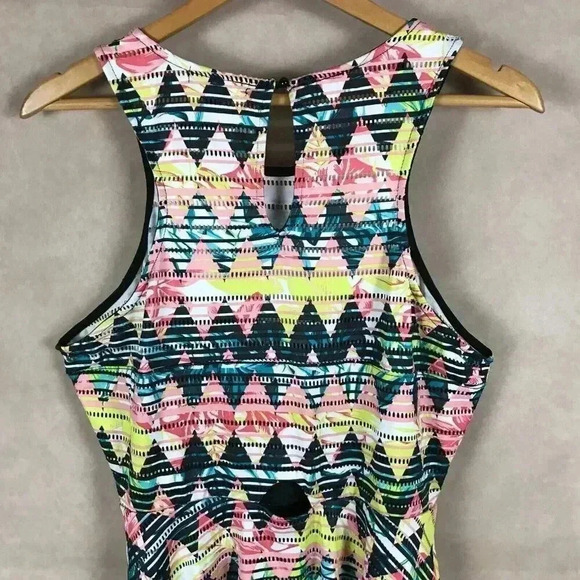 Floral Diamond Laser Cut Asymmetrical Dress NWT XL - Picture 5 of 10